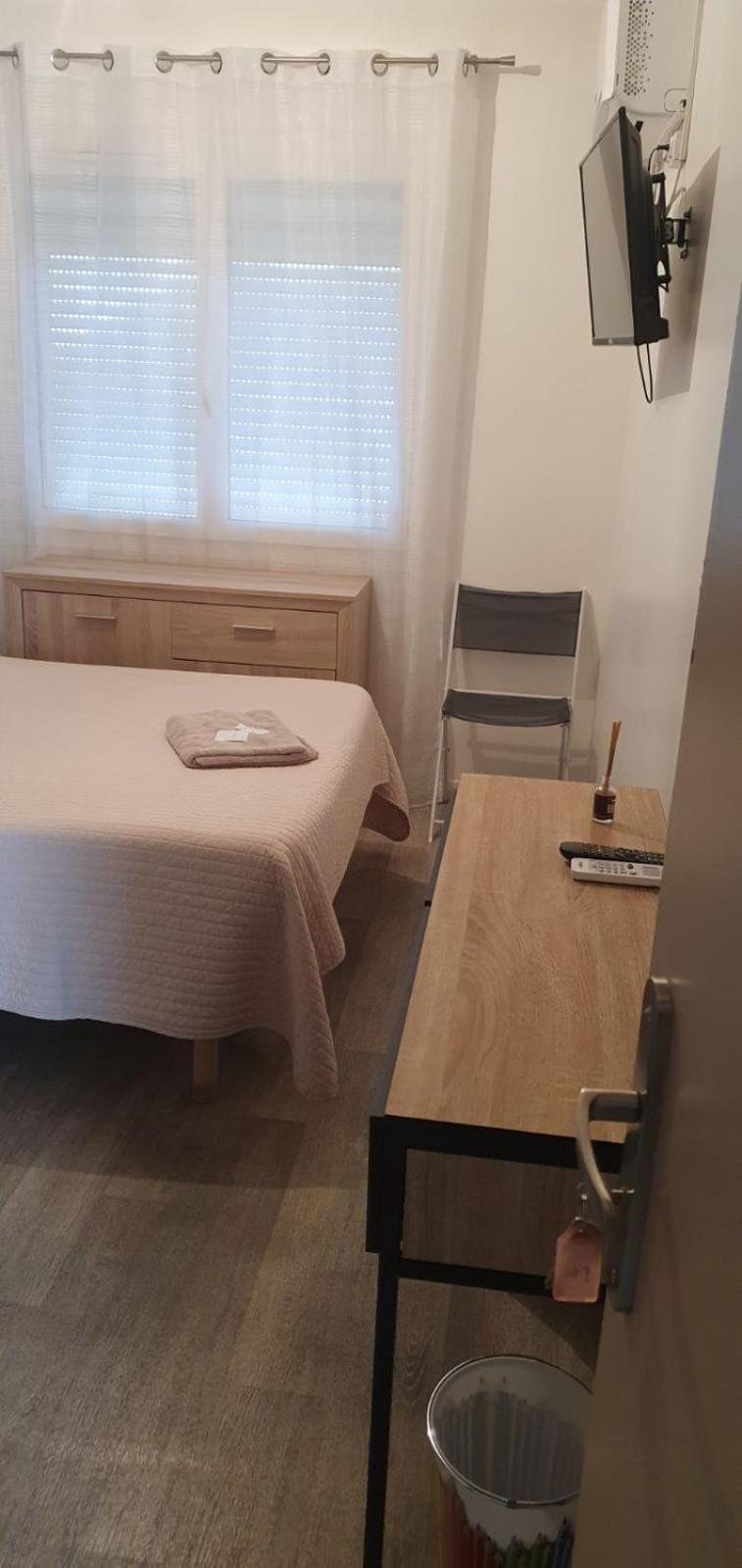 Hotel Restaurant Calypso Fos-sur-Mer Kültér fotó