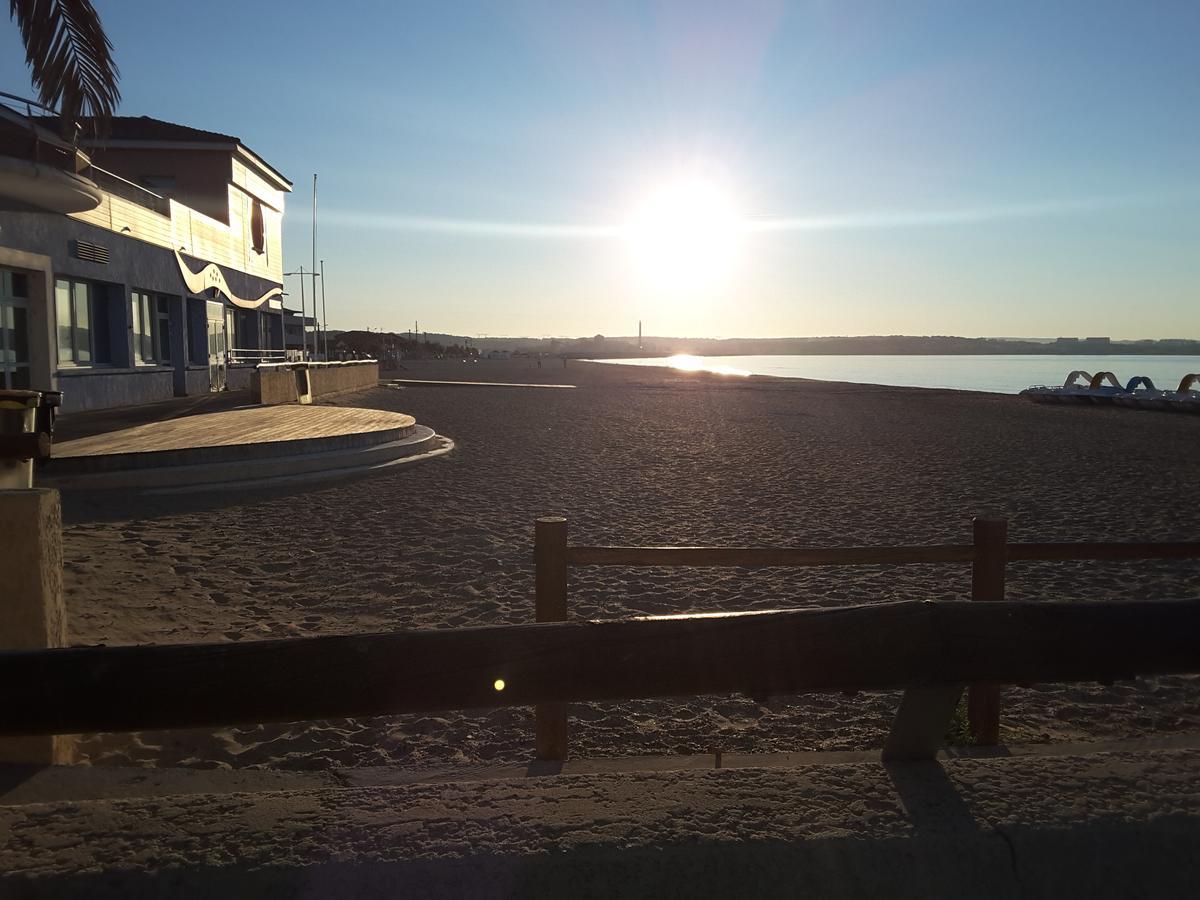 Hotel Restaurant Calypso Fos-sur-Mer Kültér fotó